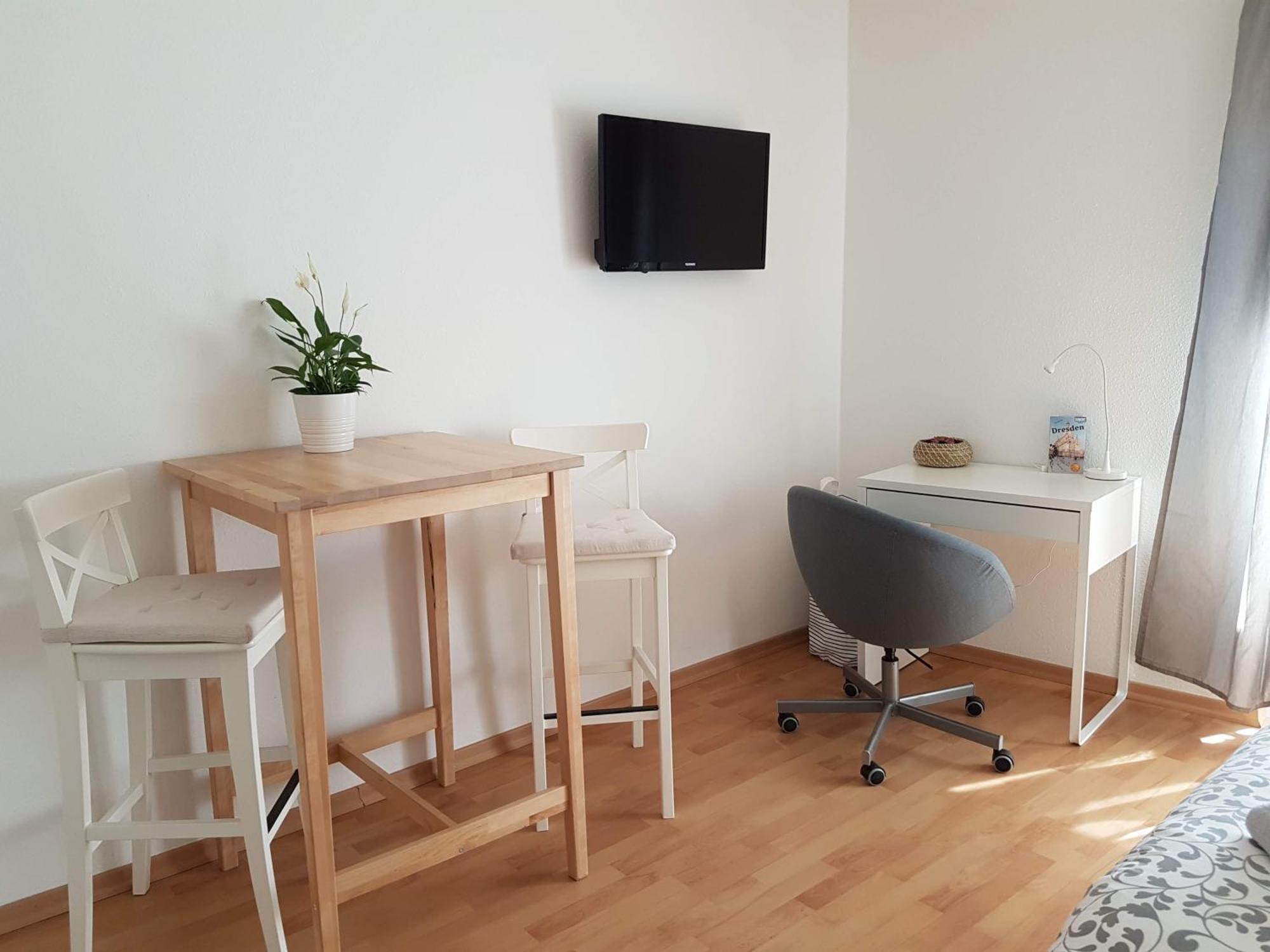 Studio Dresden Neustadt & Parking Dış mekan fotoğraf